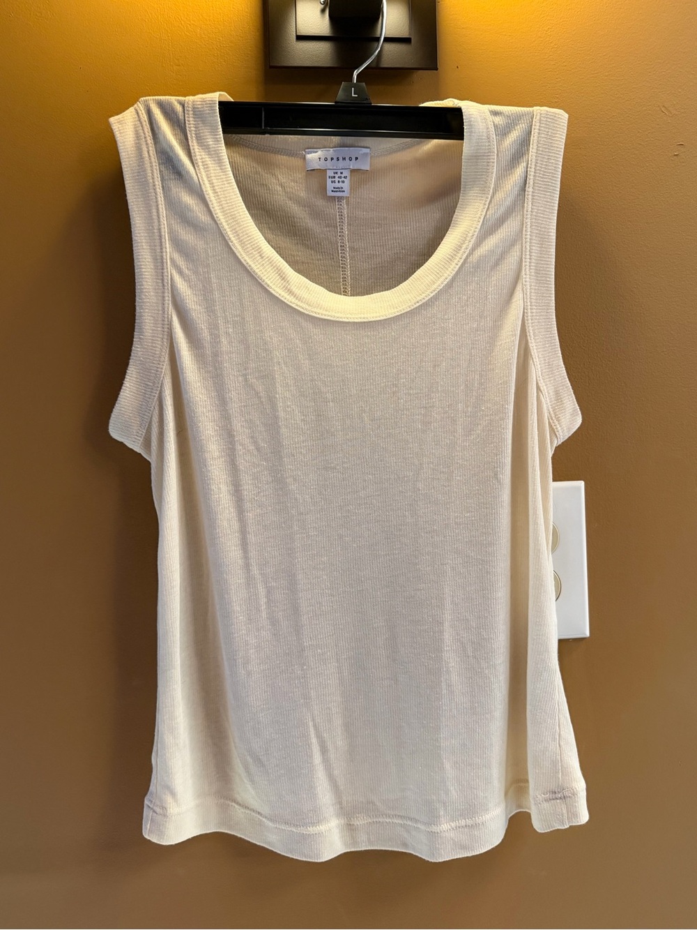 Topshop Ivory Ribbed Scoop Neck Tank small